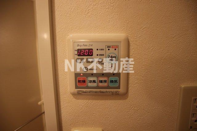 【浴室】 | グランガーデン足代新町（布施賃貸） | 浴室乾燥機付きです