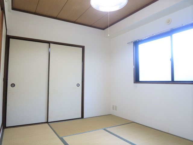 エトワール美住の和室