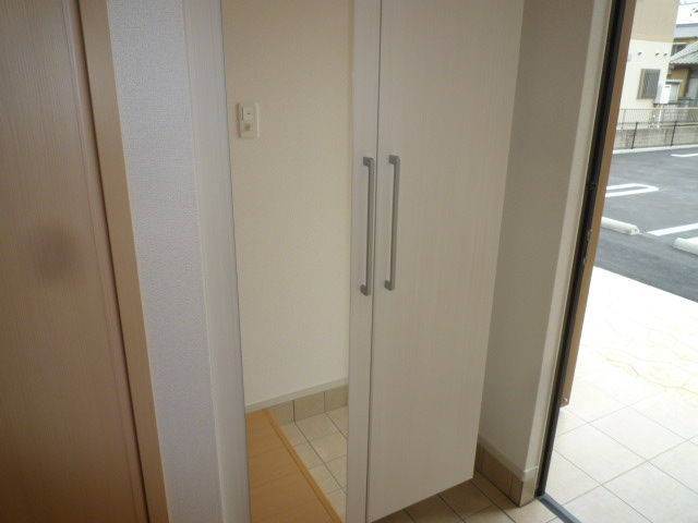 ＧreenCom　Aの玄関|シューズボックス