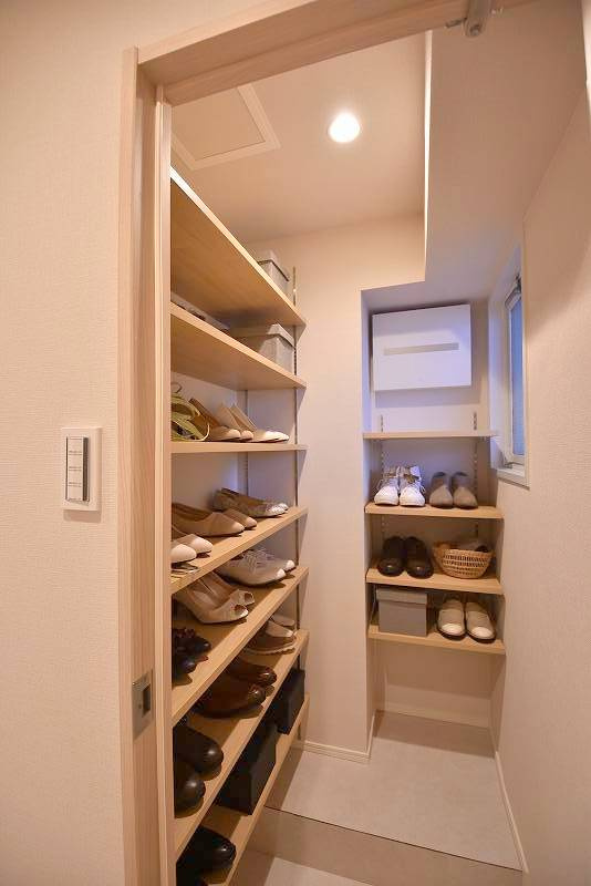 秀和第２東陽町レジデンス　リ　ノベーション済の内装