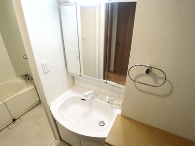 【独立洗面台】 | ロイヤルコーポ産興