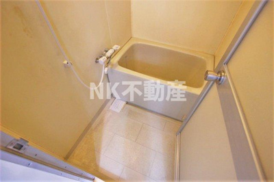 【浴室】 | メゾンプランシェール | 落ち着いた空間のお風呂です