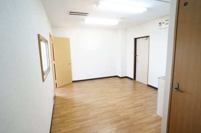 中央ビル3階の内装