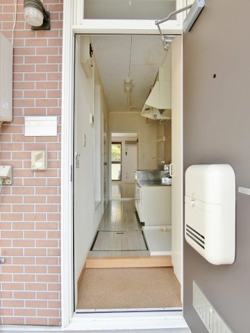 メゾンドール大網の玄関