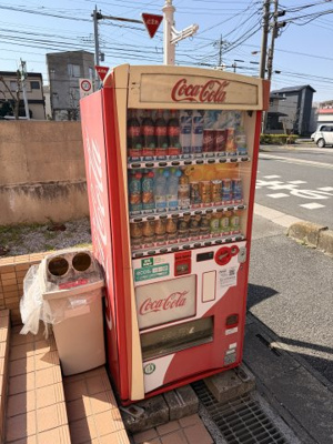 【その他】 | シェリール北原台 | 便利な自動販売機が設置されています！
