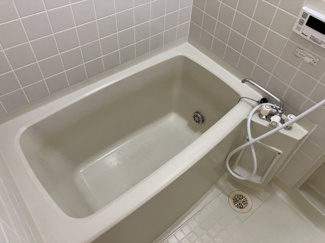 【トイレ】 | シェリール北原台 | 前回募集時の写真です。温水洗浄便座は残置です。
家具等はつきません