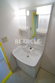 【洗面所】 | エクセレント墨染 | スペースが確保できる洗面所です