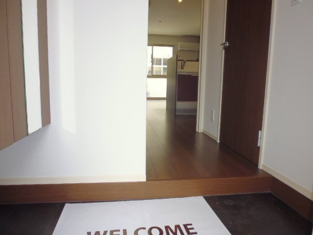 ソラーナ浜町の玄関