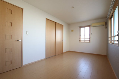 【洋室】 | グリーンコート初芝C