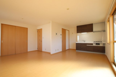 【居間・リビング】 | グリーンコート初芝C