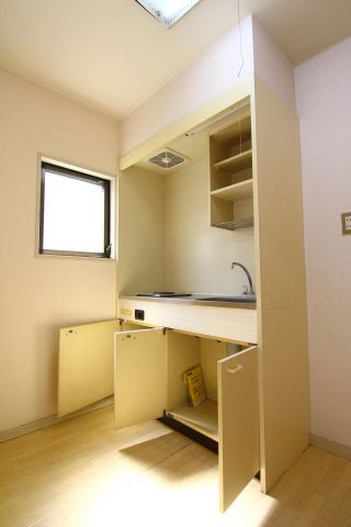 オーシャンハイツのキッチン|別部屋の参考写真です