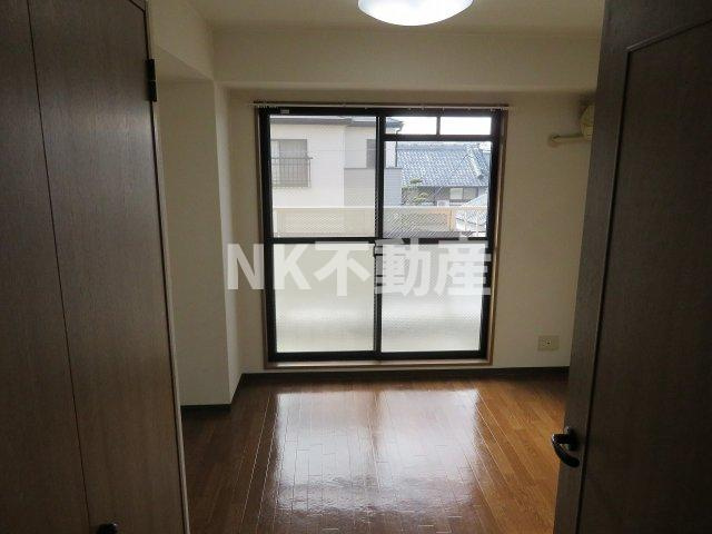 【居間・リビング】 | ルビダクォ荒本（荒本賃貸） | 洋室です