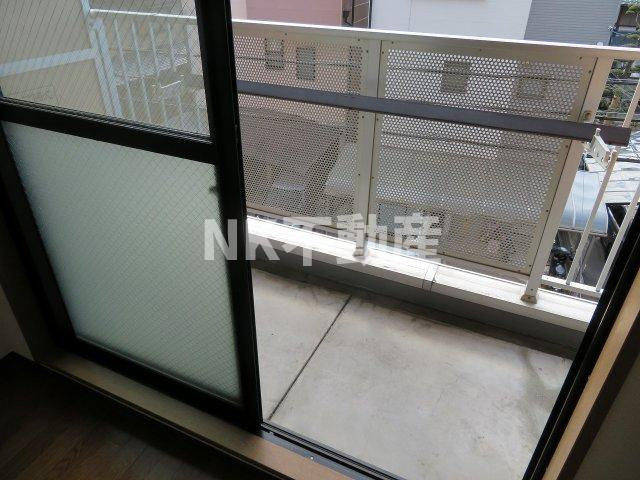 【バルコニー】 | ルビダクォ荒本（荒本賃貸） | お洗濯にも便利なバルコニー付き