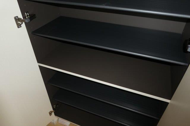 バイオレット真備Ｎｏ．１の内装|シューズボックス