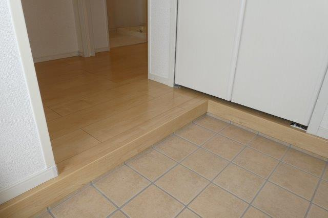 バイオレット真備Ｎｏ．２の玄関