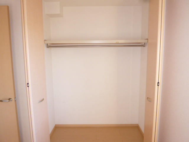 ライフモア守上Ｂの収納|クローゼット