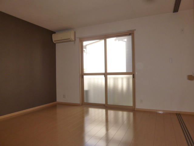 ライフモア守上Ｂの居間・リビング