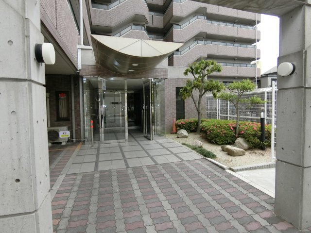 【エントランス】 | オレンジフラット
