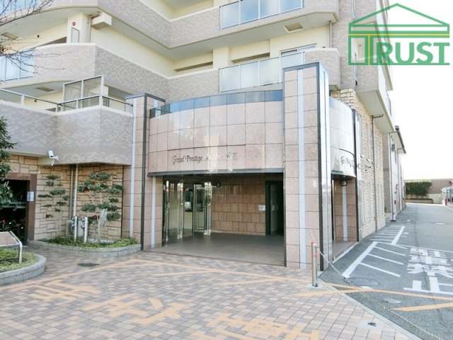 グランプレステージ明石西Ⅲ　明石市　魚住町清水のエントランス|ゆとりのあるエントランスです