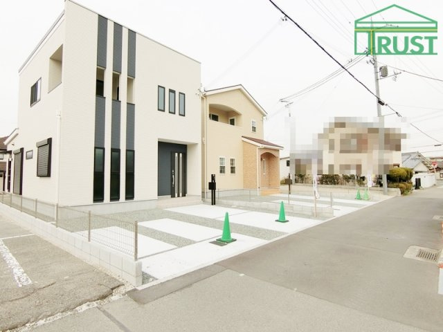 明石市　魚住町中尾　3号地　全2区画　―新築戸建―の外観|かっこいい外観　駐車場も並列２台楽々