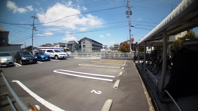 【駐車場】 | メゾン・ド・リズ