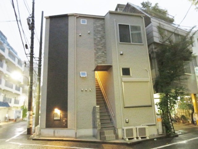 【エントランス】 | ミストラル