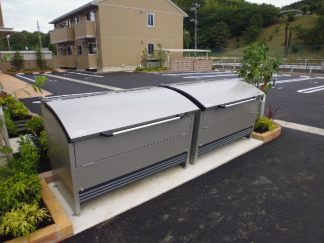 シャルムＢのその他共用部分|敷地内ゴミステーション