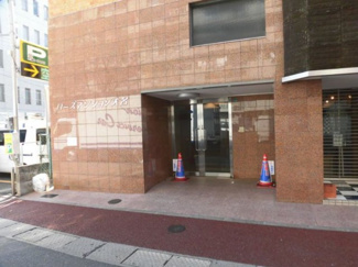 【エントランス】 | 建物の内部です