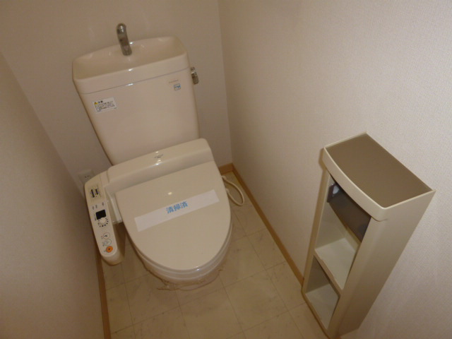 倉敷市福田町古新田のアパートのトイレ