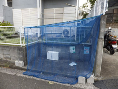 【その他共用部分】 | 今西テラス | 敷地内ごみ置き場でごみ出しもらくらく～♪忙しい社会人さんや主婦さんにもうってつけ！