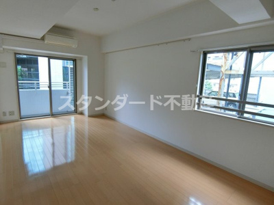 【内装】 | ミモサ中津