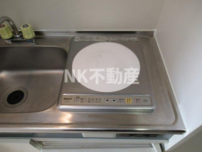 【キッチン】 | ビクトワール小阪（八戸ノ里賃貸） | コンパクトなキッチンで掃除もラクラク