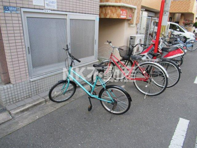 【その他】 | ビクトワール小阪（八戸ノ里賃貸） | 駐輪スペースです