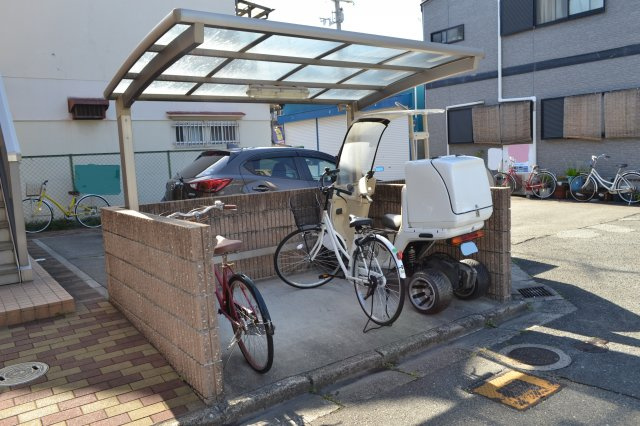 クレメンテカミダＢのその他共用部分|敷地内駐輪場