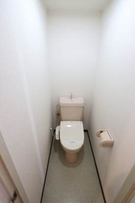 【トイレ】 | メゾンアルカディア金剛