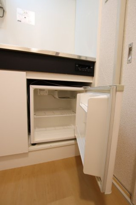 【設備】 | メゾンアルカディア金剛 | ミニ冷蔵庫