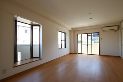 【洋室】 | メゾンアルカディア金剛