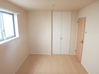 【洋室】 | メゾンイ・セキス曽根