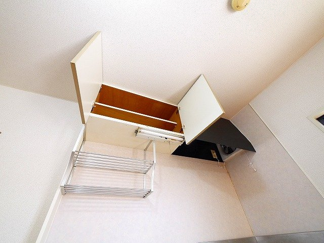 セラビ梅美台Bのキッチン