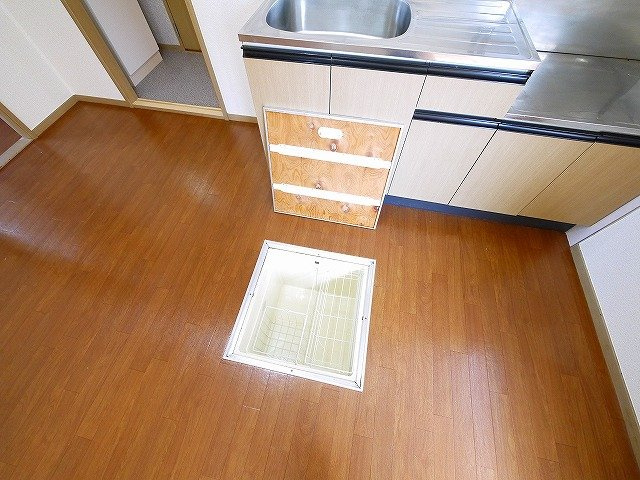 セラビ梅美台Bの収納