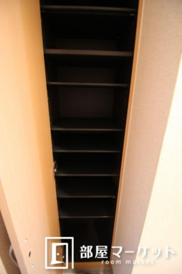 【玄関】 | ファミール尺口