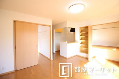 【洋室】 | ファミール尺口