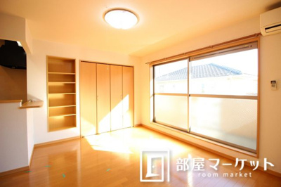 【居間・リビング】 | ファミール尺口