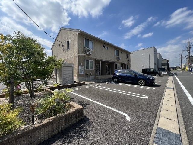 ノーベルの駐車場|駐車場