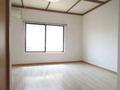 【洋室】 | 小園荘南棟