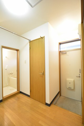 【エントランス】 | コーポエム