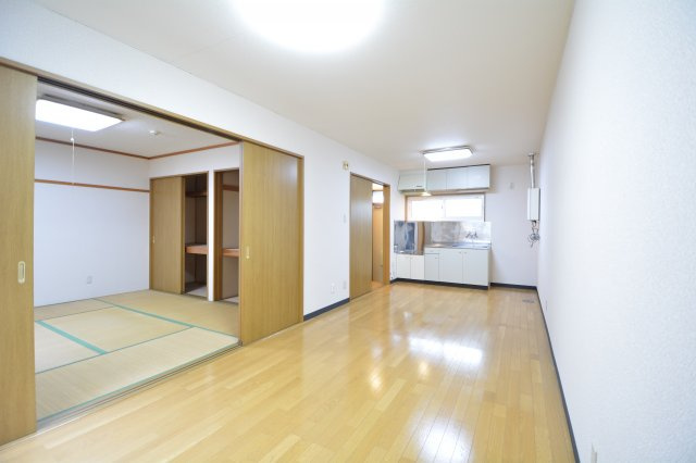 【居間・リビング】 | コーポエム | 使いやすい居間です