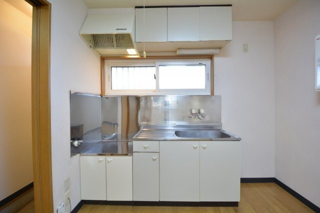 【キッチン】 | コーポエム | お料理しやすいキッチンです