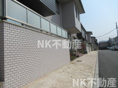 【エントランス】 | Cher（シエール）（若江岩田賃貸） | 清潔なエントランスです