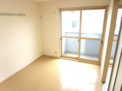 【寝室】 | ティーズスクエアー